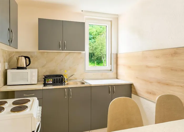 River's Song 亚伊采